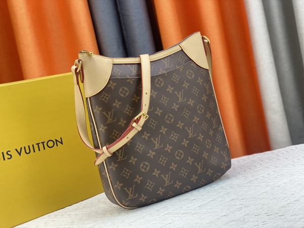 ルイヴィトンバッグ側面デザイン